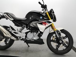 BMW G 310 R 2017 11723 kms.