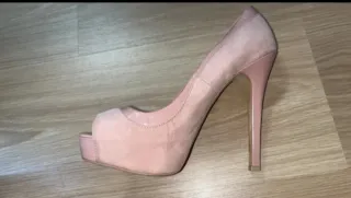 Tacones Bershka plataforma beige/rosa