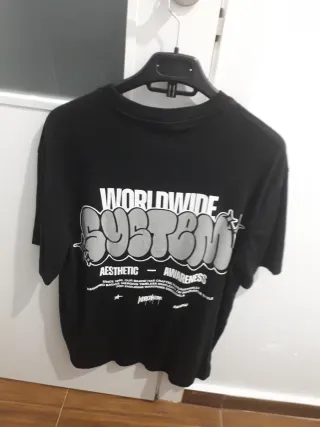 Camiseta Negra Edición Limitada Pull&Bear