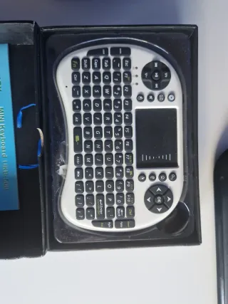 Mini teclado inalámbrico para ordenador o consola