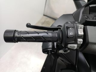 HONDA FORZA 350 2024 3462 kms.