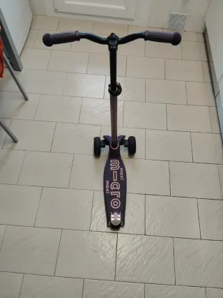 Patinete Micro Maxi para niña