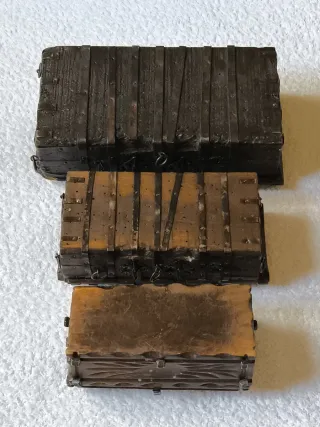 3 ANTIGUOS COFRES BAÚLES HIERRO Y MADERA VINTAGE