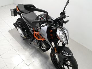 KTM 125 DUKE 2023 12929 kms.