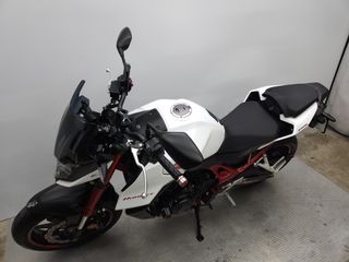 HONDA CB 750 HORNET 2023 17215 kms.