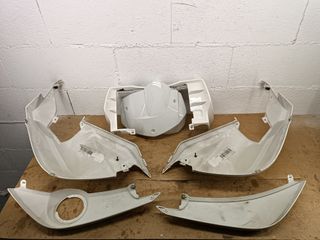 Carenado BMW F800R plastico cubierta tapa panel