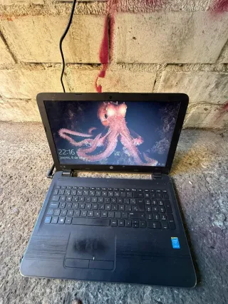 Ordenador HP Negro Windows 10