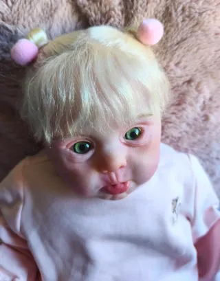 Bebé Reborn kit Princesa Adelaide