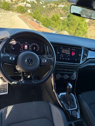 Volkswagen T-Roc 2021
