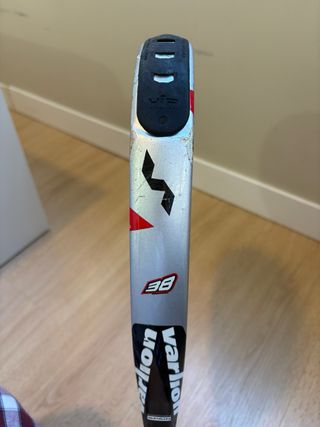 Pala Varlion Avant TI 8.8 Roja