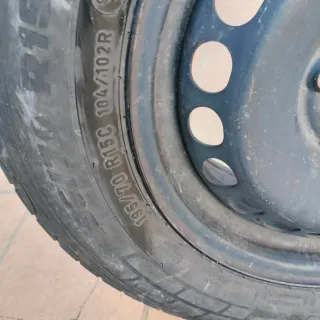 Rueda de repuesto Volkswagen transporter