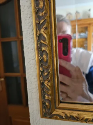 Espejo decorativo dorado 73x33cm