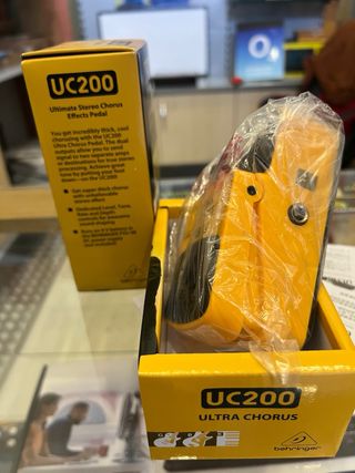 Behringer UC200 Ultra Chorus Pedal