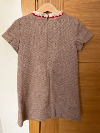 Vestido infantil marrón y rojo