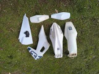 Plásticos Husqvarna 2020-2023