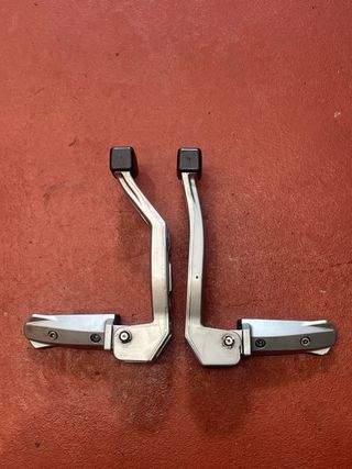 Estriberas traseras BMW R1150 04 ABS