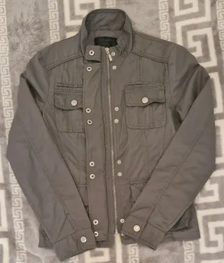 Chaqueta Stradivarius gris Talla S