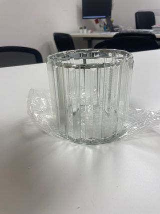 Due Lampadari in vetro trasparente e cromato