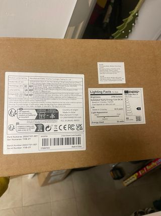 Due Lampadari in vetro trasparente e cromato