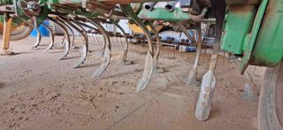 Sembradora GIL 19 chorros.