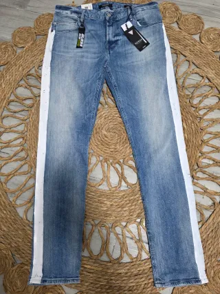 Pantalón Guess Azul Skinny Talla 32 (42 talla esp)