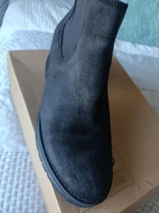 Botines negros mujer