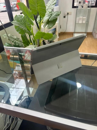 Surface Go 3 128GB Plata i3 8GB RAM