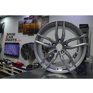 Juego de 4 Llantas 18 Arceo Madrid Silver ARV5