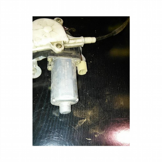 Elevalunas delantero derecho Renault Megan