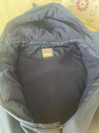 Parka niño azul. Tejido polar interior.