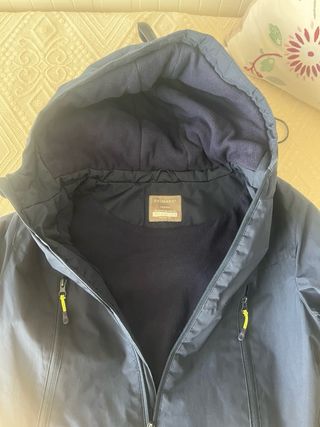 Parka niño azul. Tejido polar interior.