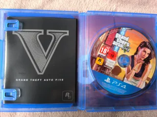 PS4 Grand Theft Auto V Premium Edition