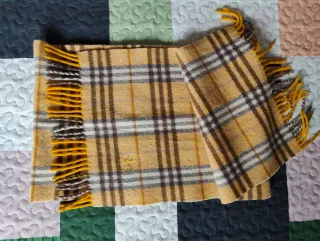 Bufanda Burberry London Lana Beige Marrón