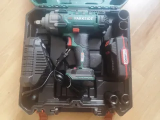 Atornillador de impacto