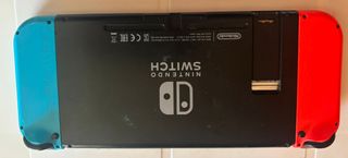 Nintendo Switch completa + dock + 2 controller