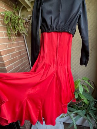 Traje de Flamenco danza española Rojo y Negro