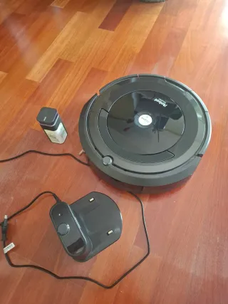 Robot aspirador iRobot Roomba 696
