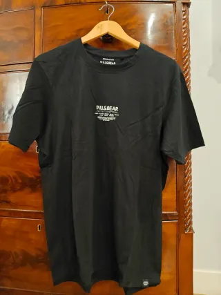 Camiseta Negra Pull&Bear Regular Fit