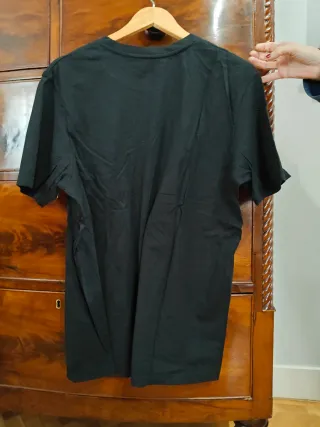 Camiseta Negra Pull&Bear Regular Fit