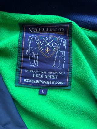 Cazadora Valecuatro azul