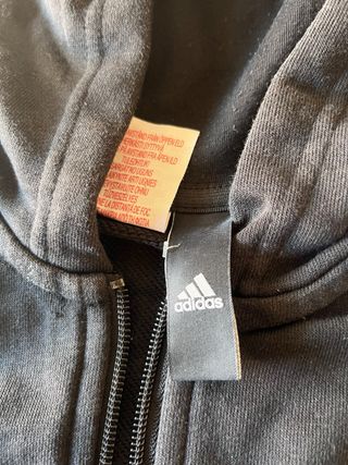 Chaqueta Adidas negra con capucha · Vintage