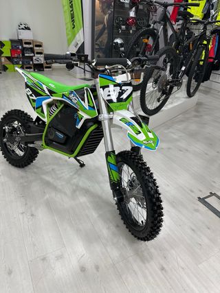 Pit Bike Eléctrica MR30Racing 1500W