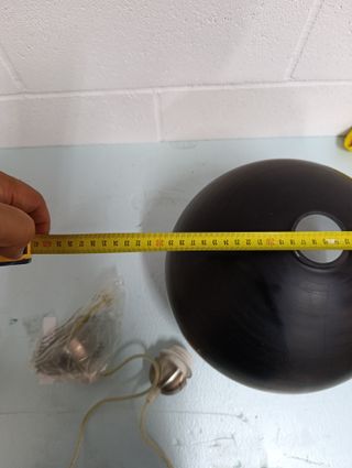 Lámpara colgante negra y plata