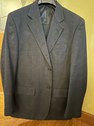 Traje hombre gris oscuro talla L