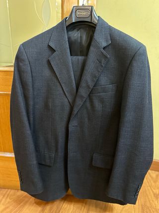 Traje hombre gris oscuro talla L