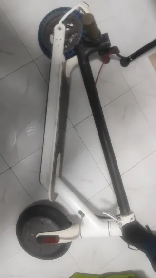 Patinete electrico Rueda anti pinchazo Xiaomi M365