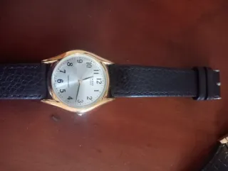 Reloj Casio Mujer Negro/Dorado