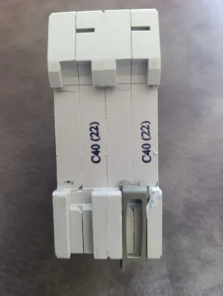 Magnetotermico C40 Legrand RX3