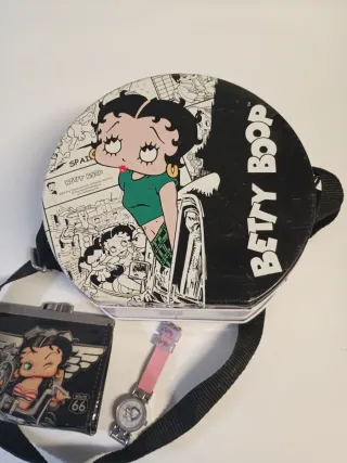 Lote Betty Boop: Lata, Cartera y Reloj