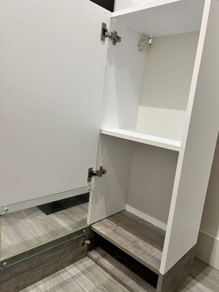 Estantería. Mueble multiusos blanco brillo-madera